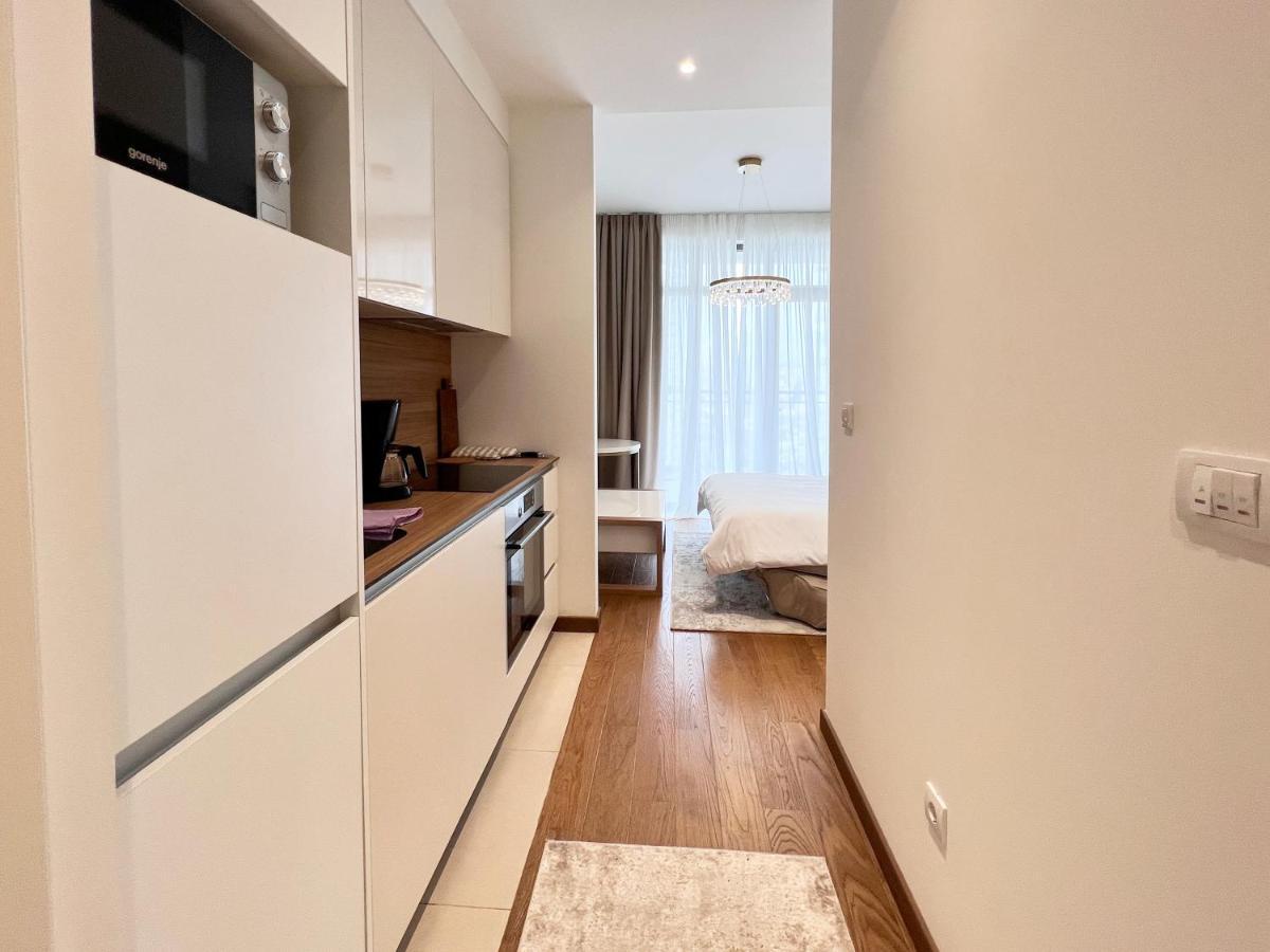 Waterfront Luxury Suites เบลเกรด ภายนอก รูปภาพ