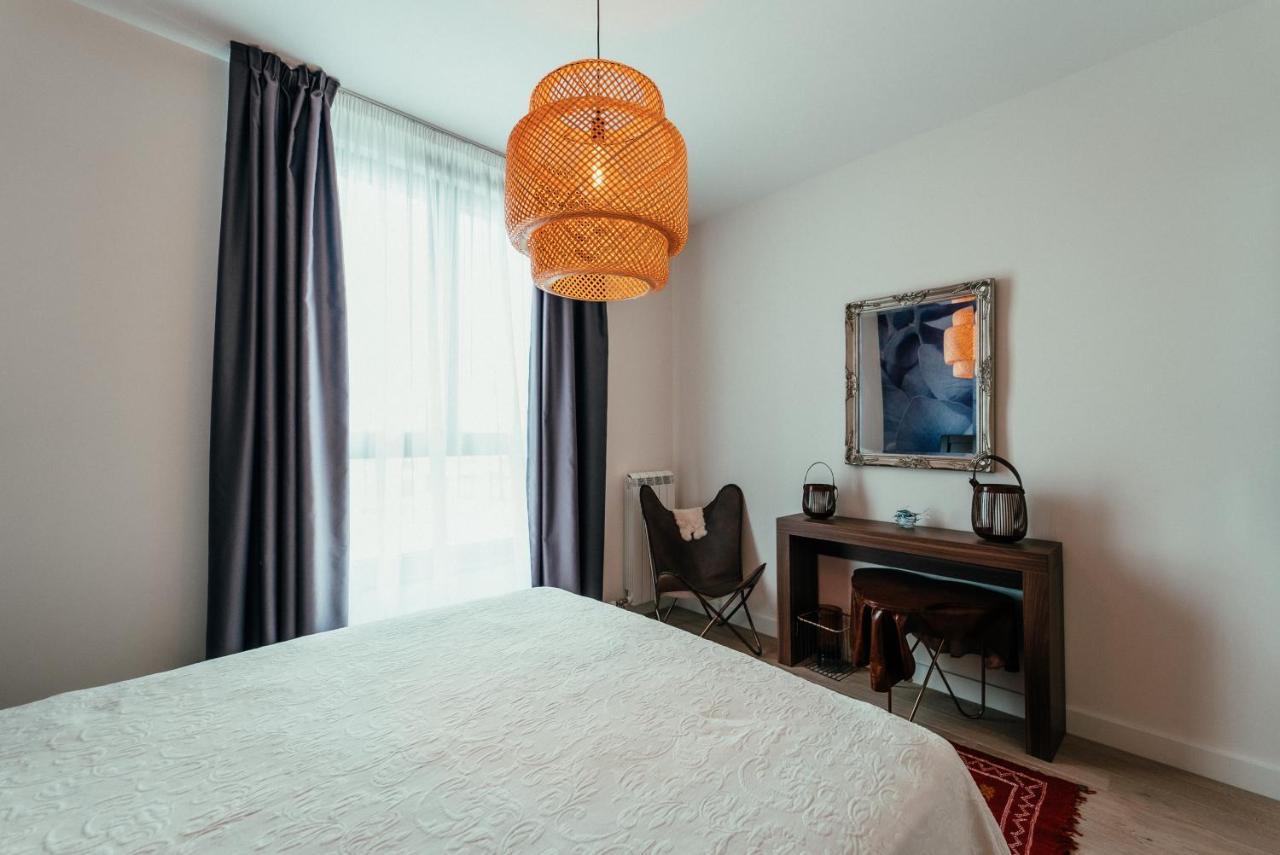 Waterfront Luxury Suites เบลเกรด ภายนอก รูปภาพ