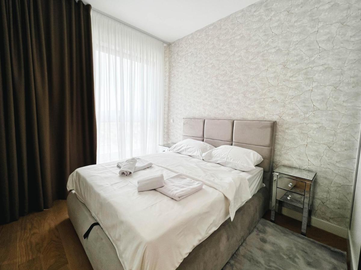 Waterfront Luxury Suites เบลเกรด ภายนอก รูปภาพ